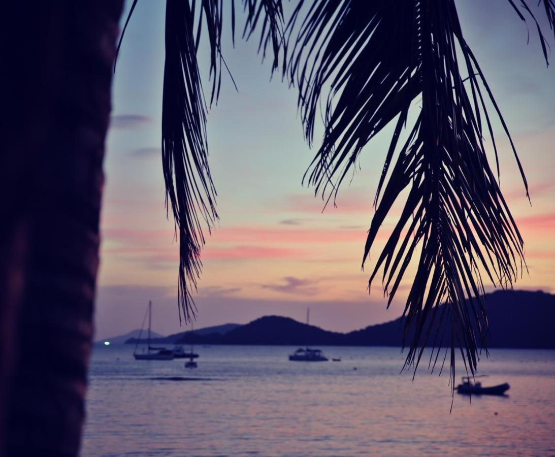 The Mooring Resort Panwa Beach Exterior foto