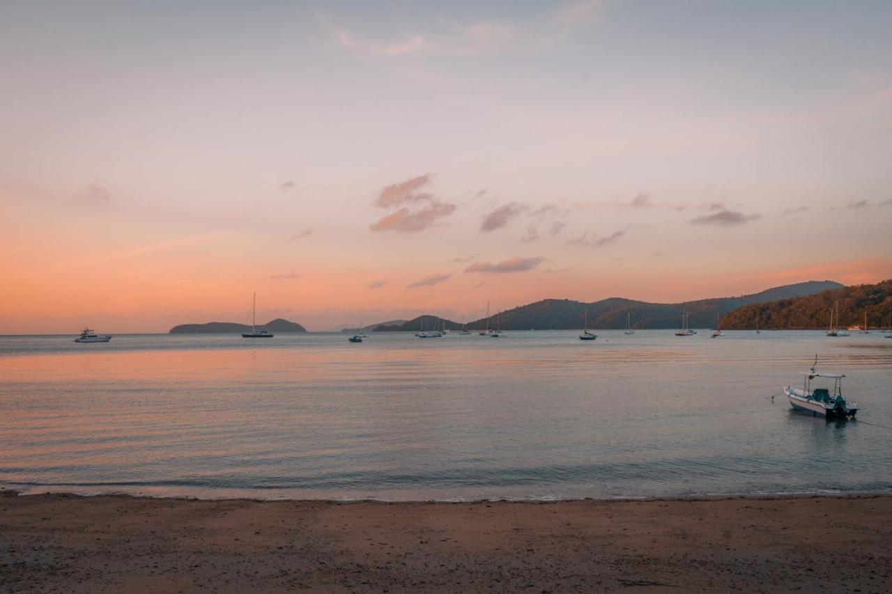 The Mooring Resort Panwa Beach Exterior foto